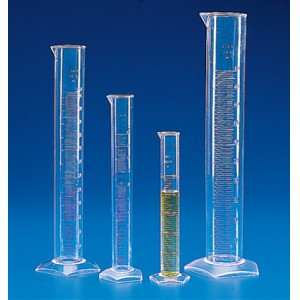 Probeta graduada de 500 ml con certificado de lote. Pyrex